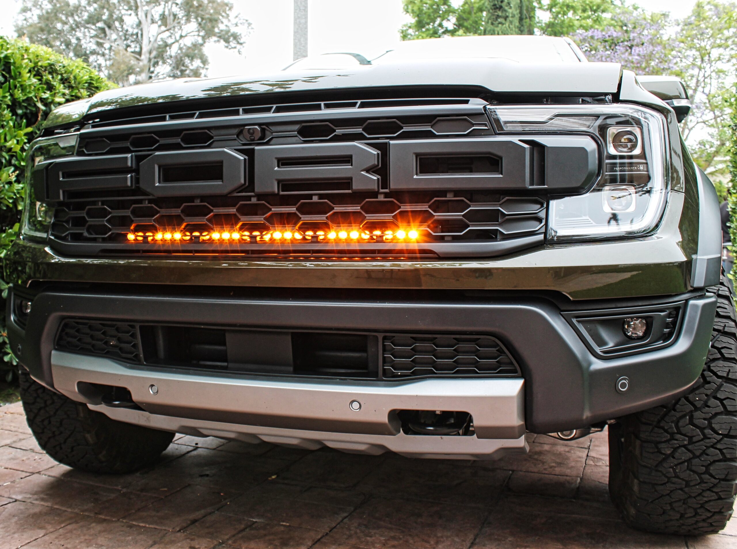 2024+ Ford Ranger Raptor Single 30in Light Bar